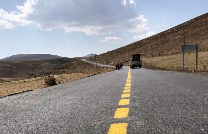 Van Büyükşehir Belediyesi Çaldıran’daki asfalt çalışmalarını tamamladı G3