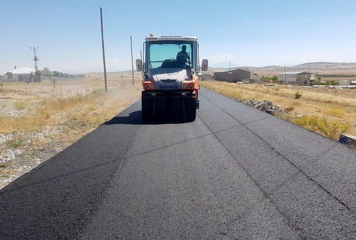 Van Büyükşehir Belediyesi Çaldıran’daki asfalt çalışmalarını tamamladı G4
