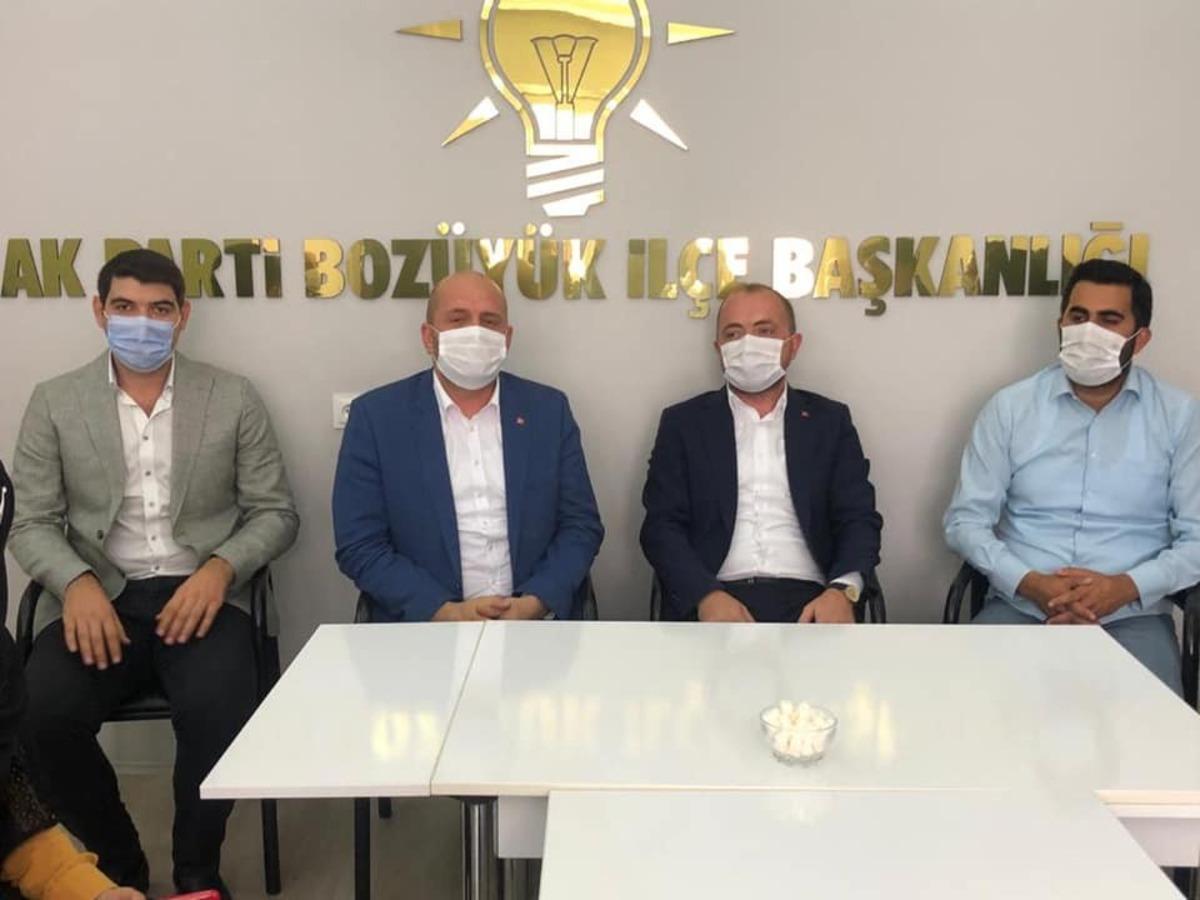 Başkan Karabıyık&rsquo;tan il&ccedil;e başkanlarına &rsquo;hayırlı olsun&rsquo; ziyareti