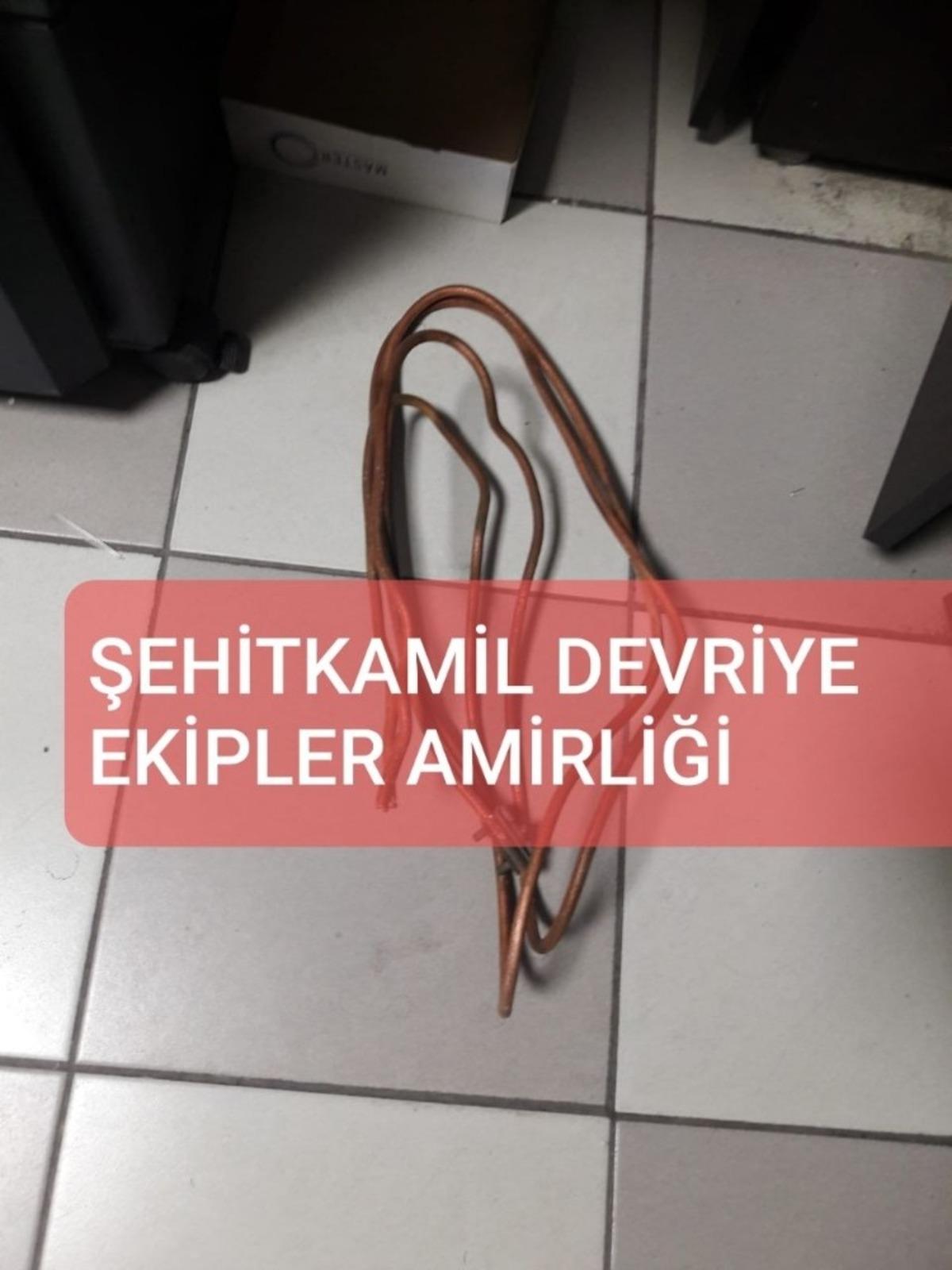 Okul kablolarını &ccedil;almak isteyen hırsızlara su&ccedil;&uuml;st&uuml;