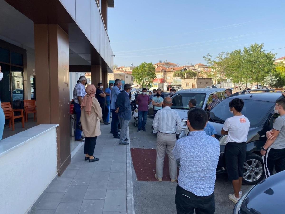 İyi Partili Kazım Y&uuml;cel Cırgalan&rsquo;da vatandaşları dinledi