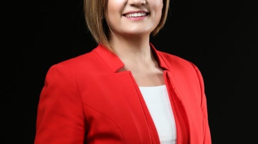 H&uuml;rriyet&rsquo;ten yardımsever İzmitlilere &ldquo;Askıda Tablet ve Bilgisayar&rdquo; &ccedil;ağrısı