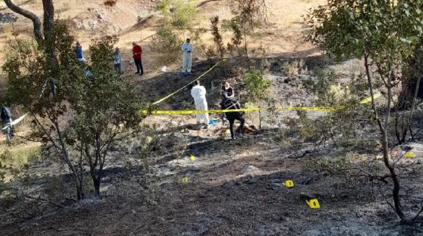 Antalya'da korkun&ccedil; olay! Orman yangınına m&uuml;dahale eden ekipler, yanmış erkek cesedi buldu