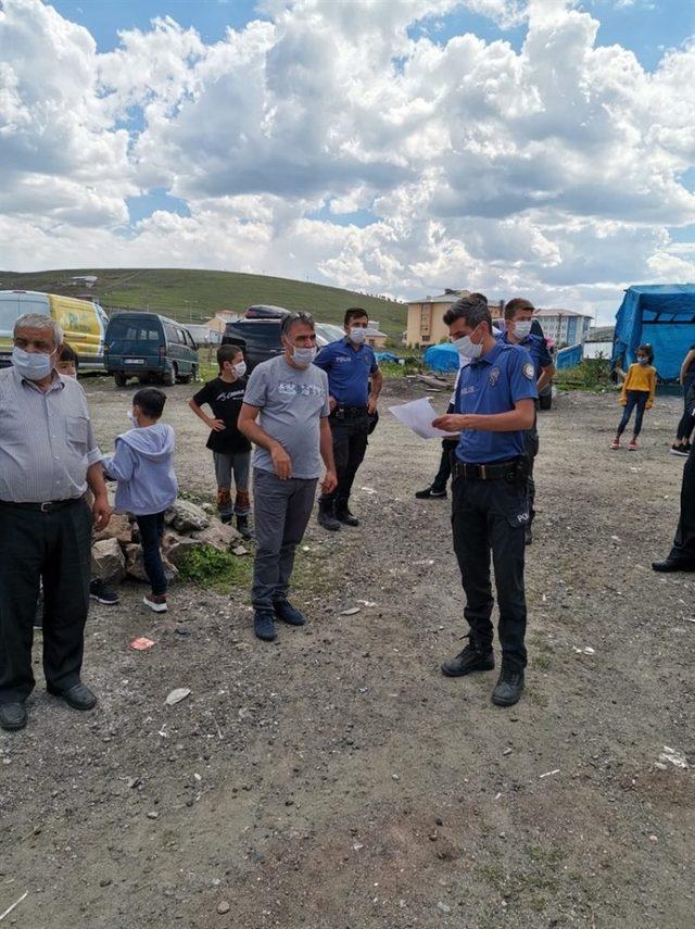 Ardahan’da sokak düğününe Korona baskını