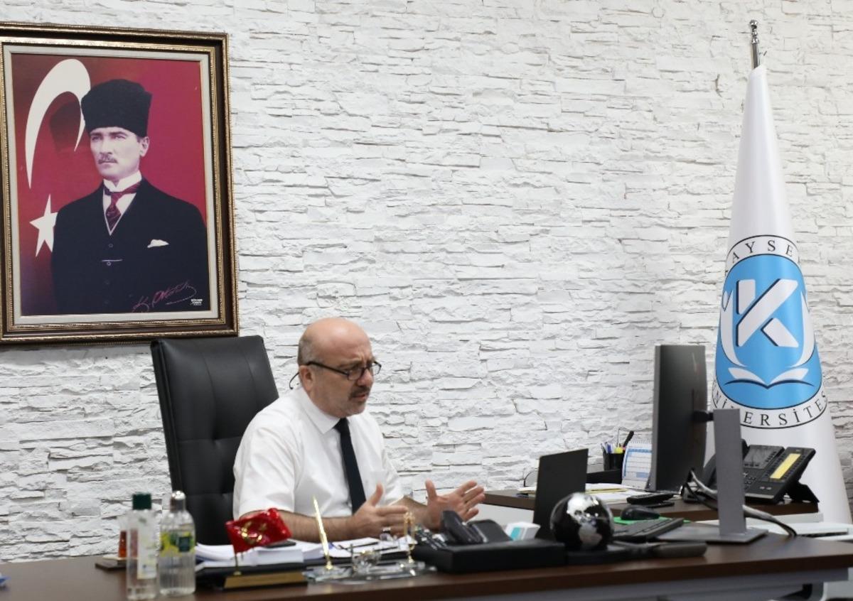 KAY&Uuml;&rsquo;de t&uuml;m birimlerinde uzaktan &ouml;ğretim teknik a&ccedil;ıdan aynı standartta olacak