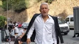 Talat Bulut'tan sete geç kalan oyunculara fırça 