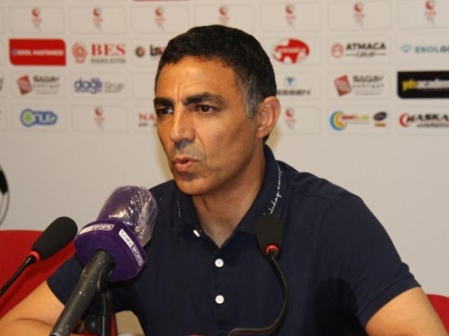 Eskişehirspor, teknik direktör Mustafa Özer ile yollarını ayırdı