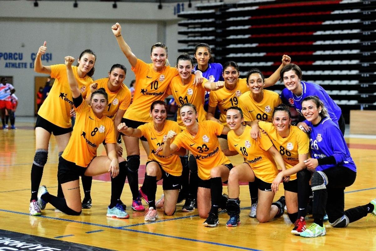 Muratpaşa Belediyespor Konyaaltı&rsquo;nı mağlup etti