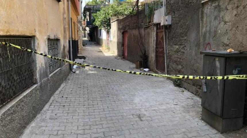 Koku gelen evde cansız bedeni bulundu, 3 g&uuml;n &ouml;nce &ouml;ld&uuml;ğ&uuml; ortaya &ccedil;ıktı