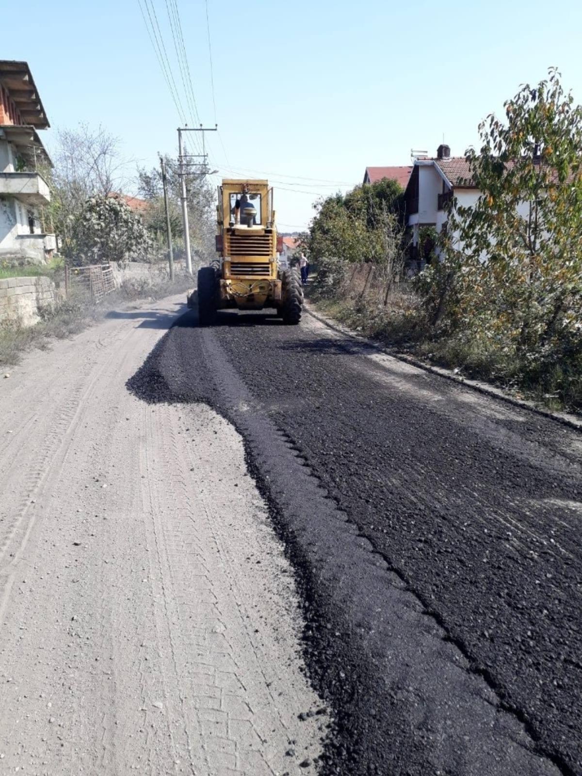 Başkan Aydın asfalt &ccedil;alışmalarını inceledi