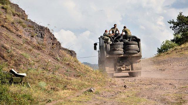 Bölgede zaman zaman çatışmalar yaşanıyor