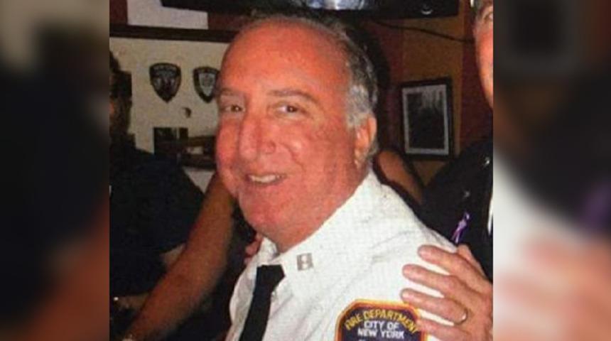 11 Eyl&uuml;l saldırısında ilk m&uuml;dahaleye gitmişti! Koronavir&uuml;sten hayatını kaybetti