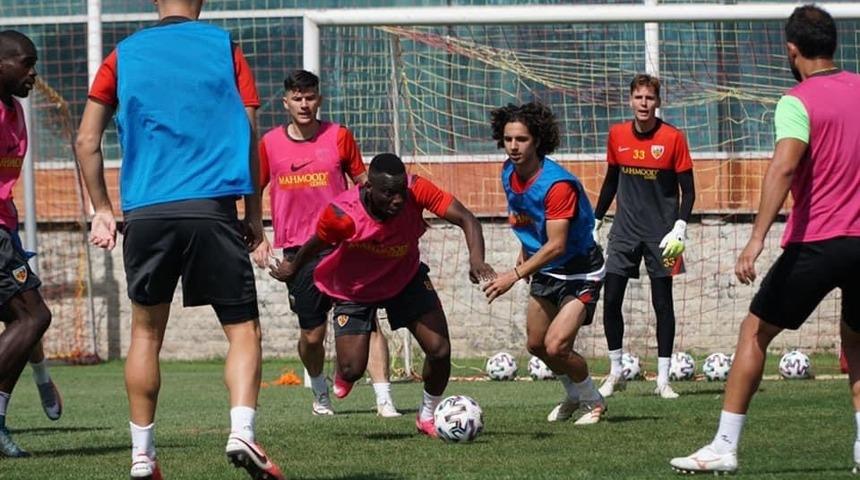 Kayserispor’da 13 yabancı var