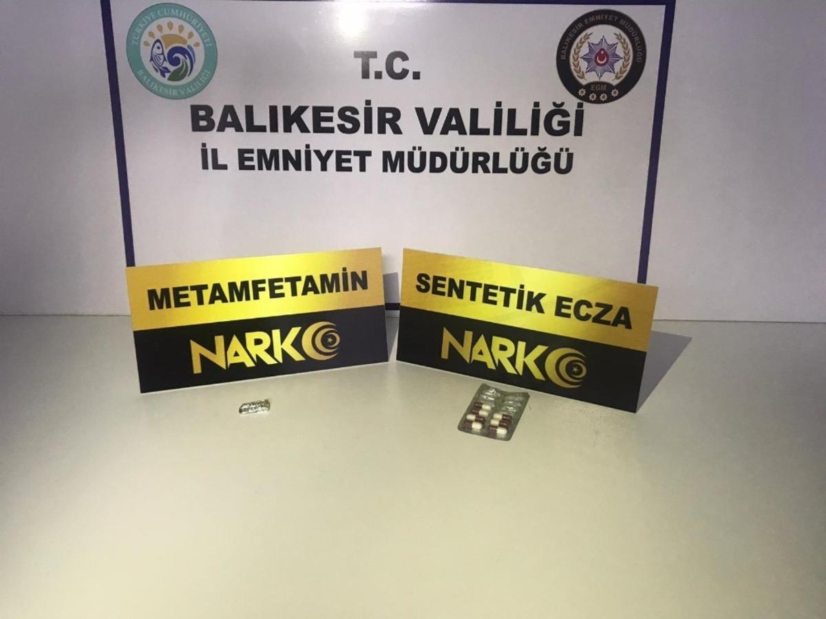 Balıkesir&rsquo;de motosikletli polisler su&ccedil;lulara g&ouml;z a&ccedil;tırmıyor