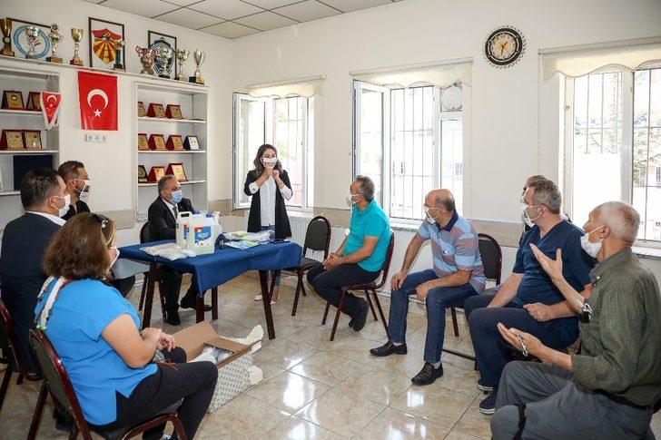 Başkan Yalçın’dan işitme engellilere özel şeffaf maske G3