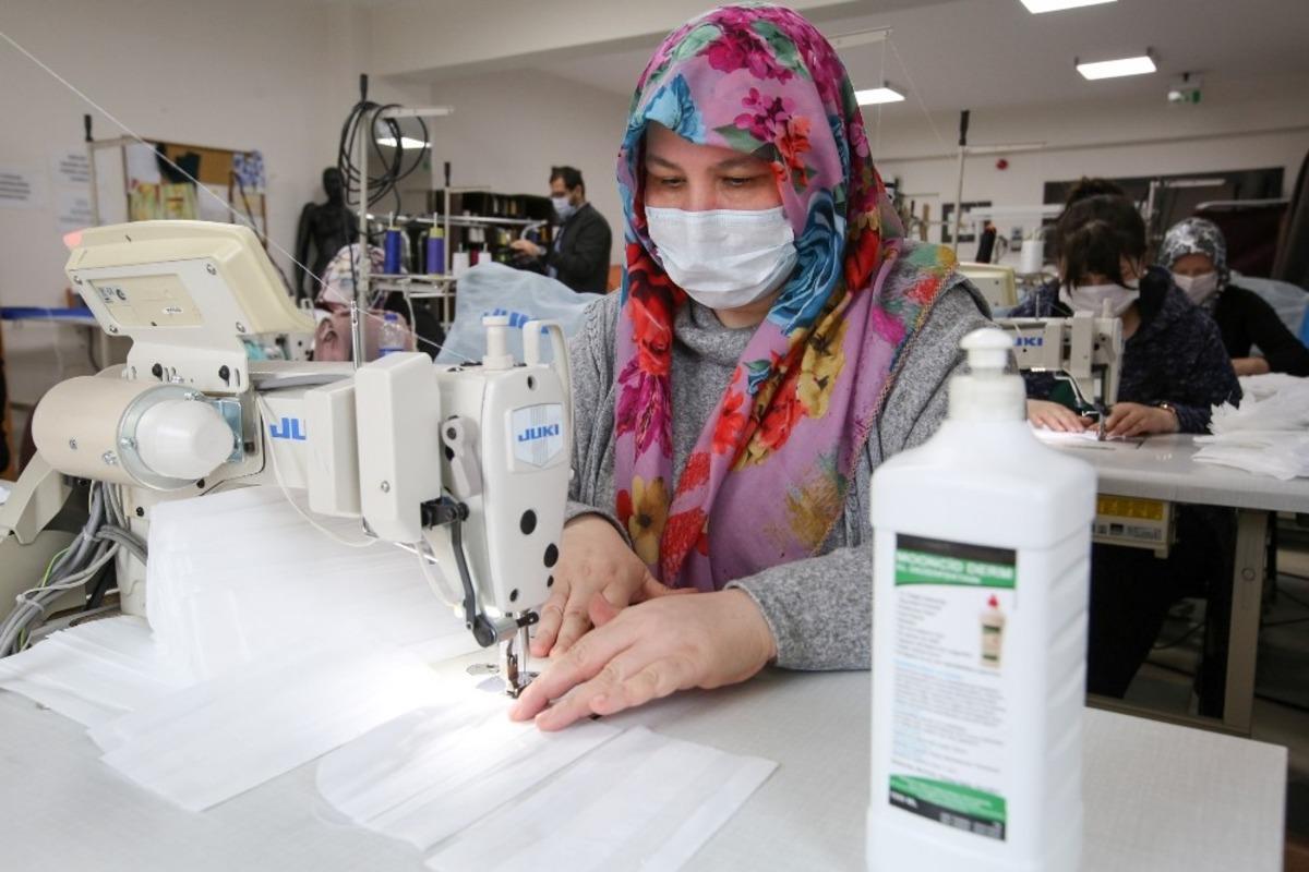 Buca Belediyesi yeni d&ouml;neme 5 merkezde 22 kursla başlıyor