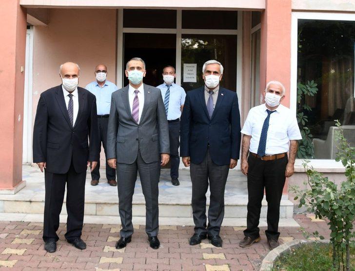 Vali Çuhadar, kültür ve turizm müdürlüğüne ziyaret G2