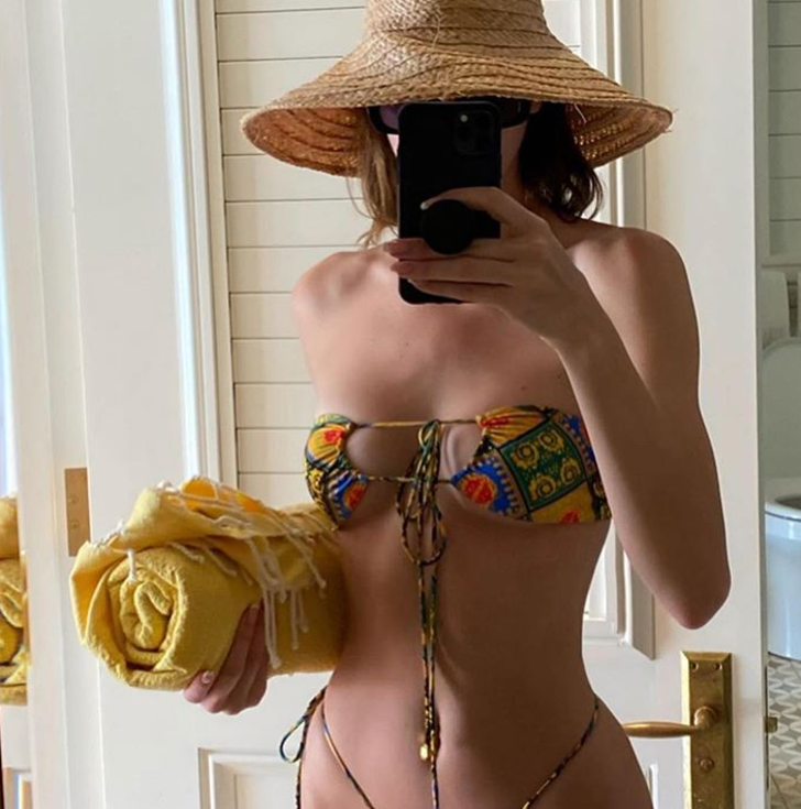 Fotoğrafını yayınlayınca jilet göndermeye başladılar