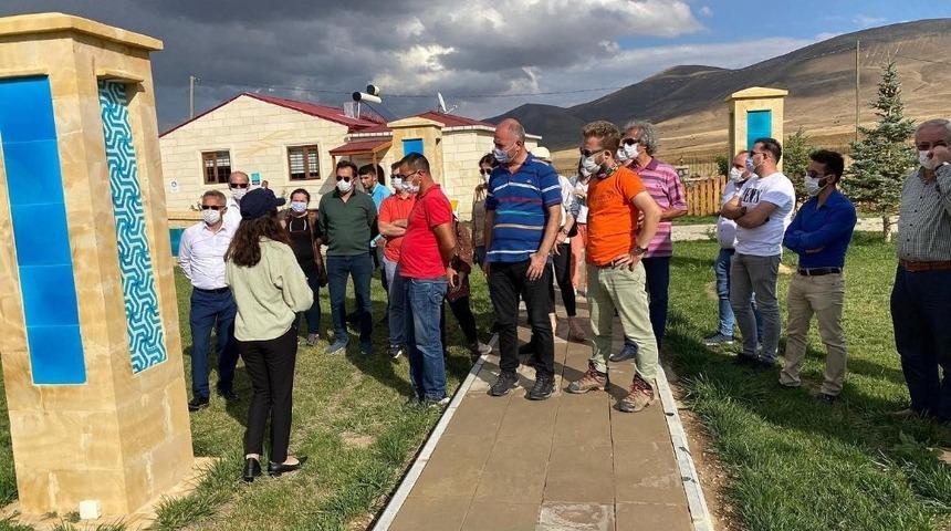 T&Uuml;RSAB heyeti Bayburt&rsquo;u gezdi