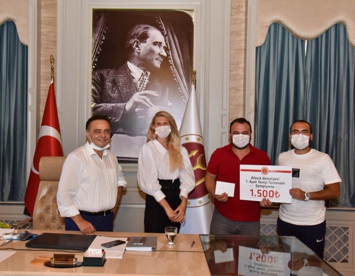 Başkan Semih Şahin, dereceye giren sporcuları ağırladı