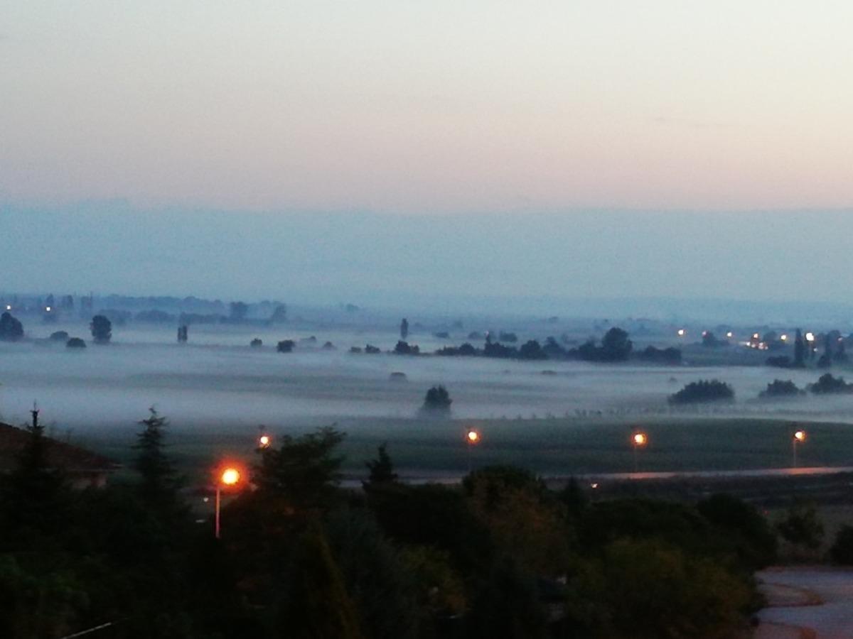 Manyas ovası sisle kaplandı