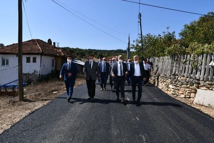 Safranbolu’da köy yolları asfaltlanıyor G4