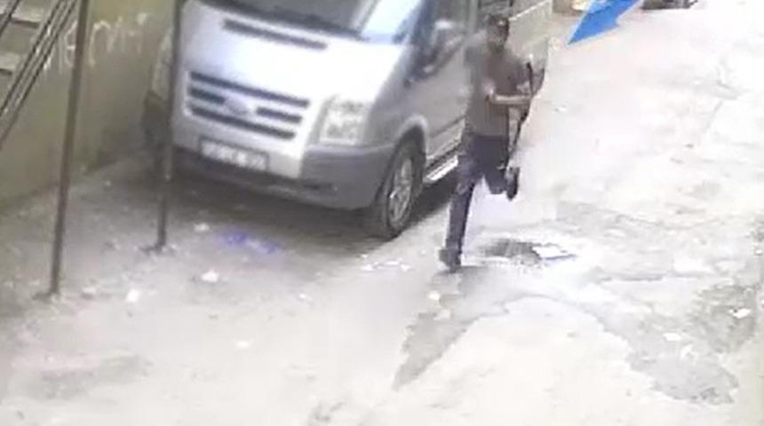 Gaziantep&rsquo;te 12 yaşındaki &ccedil;ocuk kapka&ccedil;a uğradı