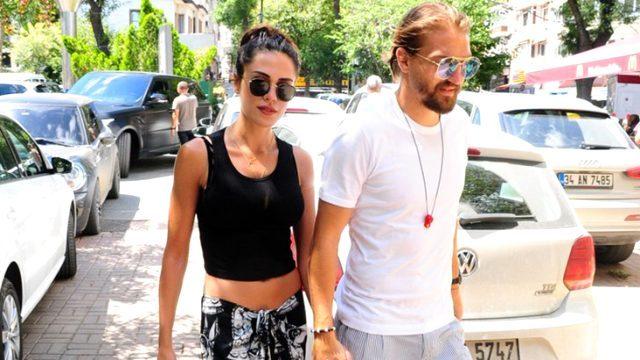 Caner Erkin'in yeni arabısının fiyatı dudak uçuklattı