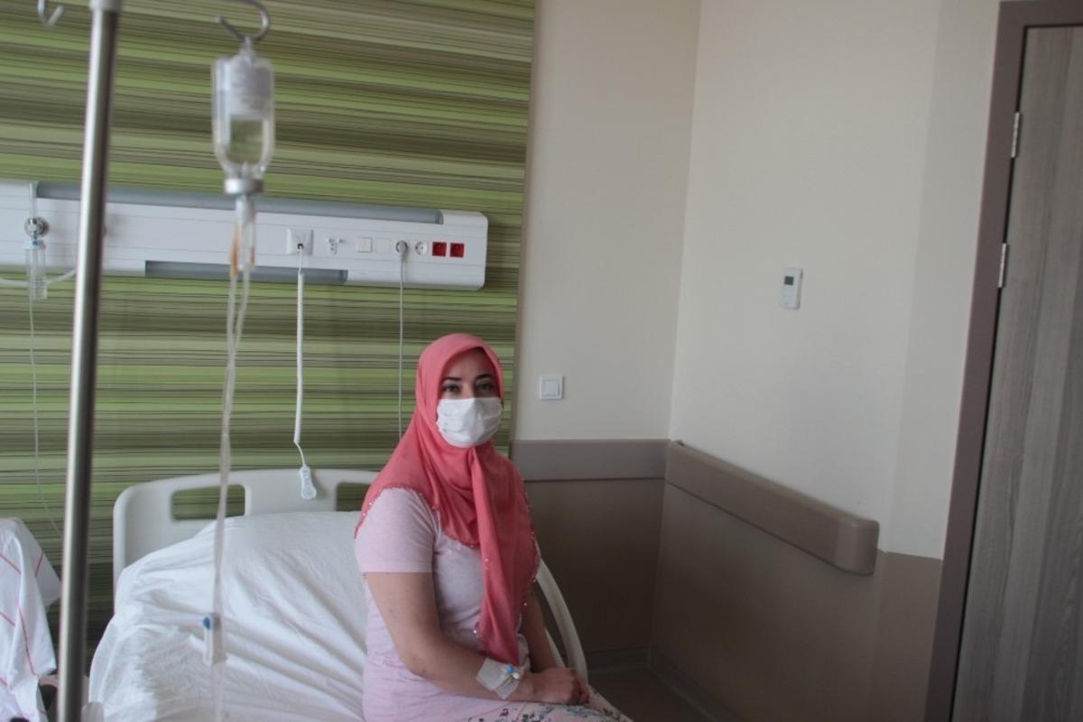 Korona vir&uuml;s&uuml; yenen aile hekimi: "&Ouml;l&uuml;m&uuml;n kıyısından d&ouml;nd&uuml;m"