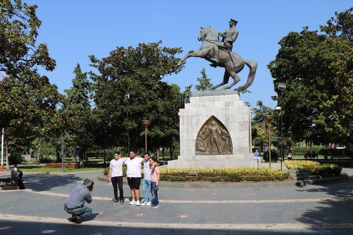 Önce cep telefonları sonra korona vurdu G2