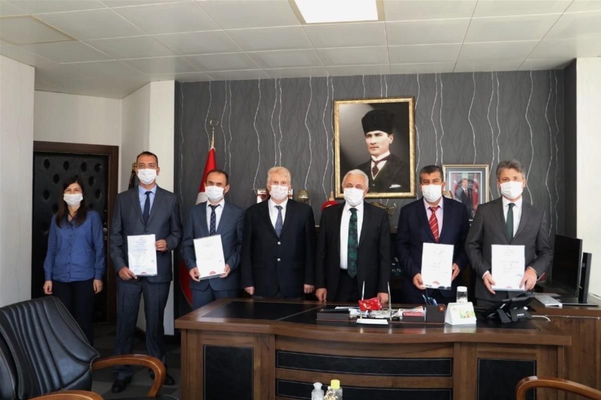Kandıra&rsquo;da 4 okula hijyen &ouml;d&uuml;l&uuml;