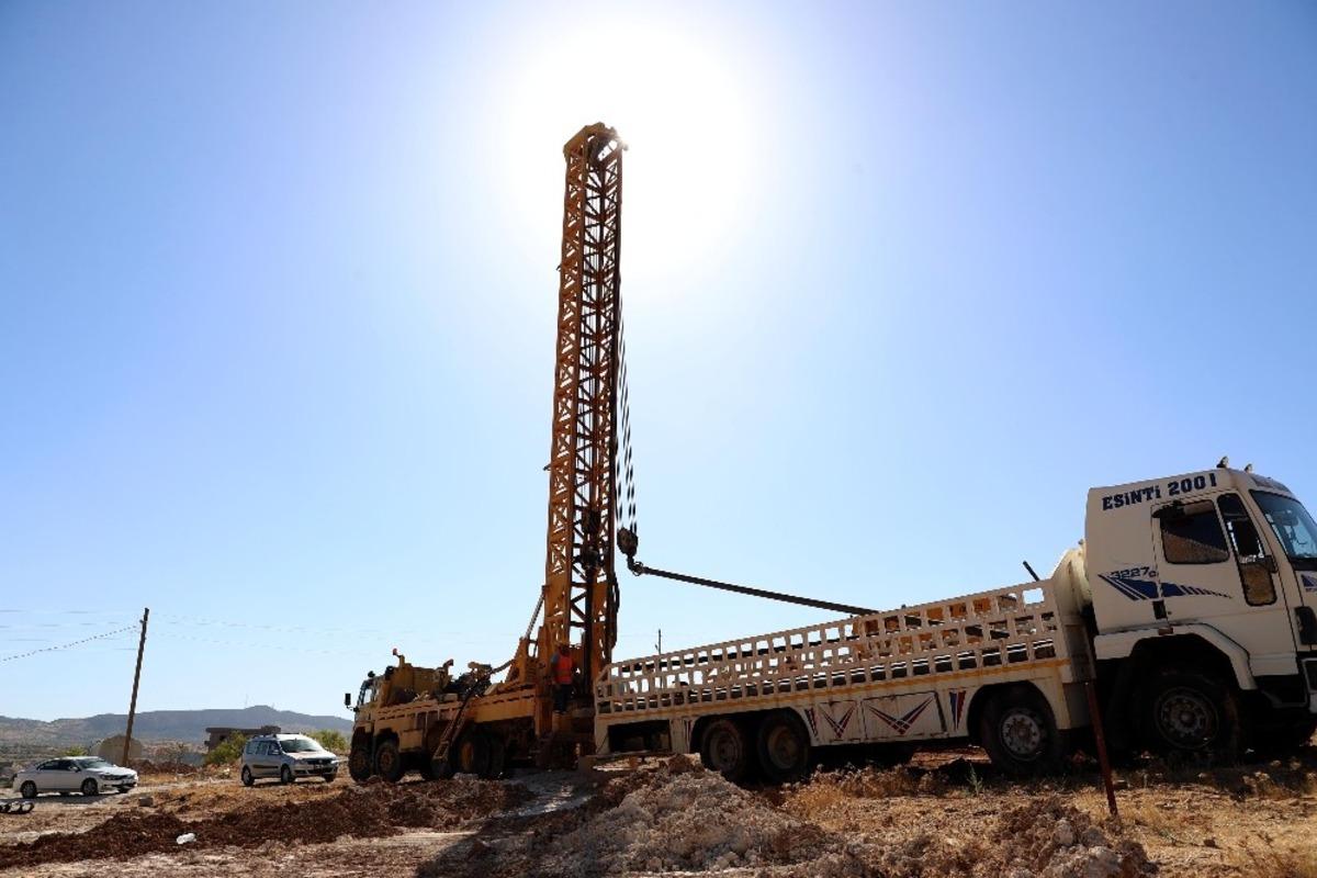 Artuklu&rsquo;da i&ccedil;me suyu i&ccedil;in sondaj &ccedil;alışmaları devam ediyor