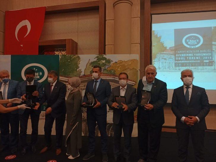 Kdz. Ereğli Belediyesi’ne, TKB’den ‘başarılı proje’ ödülü G4