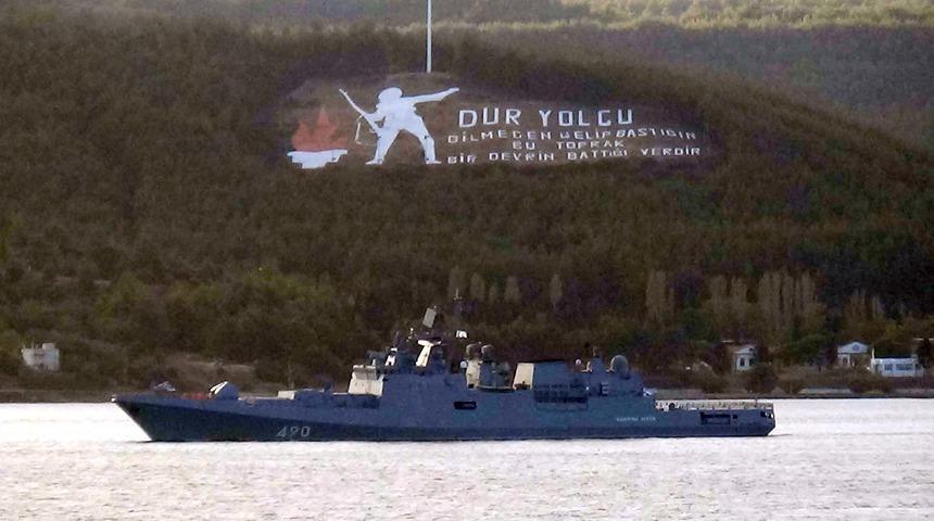 Rus savaş gemisi 'Admiral Essen' Akdeniz’e iniyor