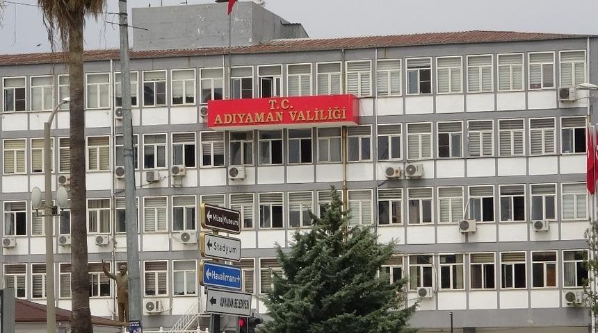 Covid-19 veya temaslı sağlık &ccedil;alışanları rapora ihtiya&ccedil; duymayacak
