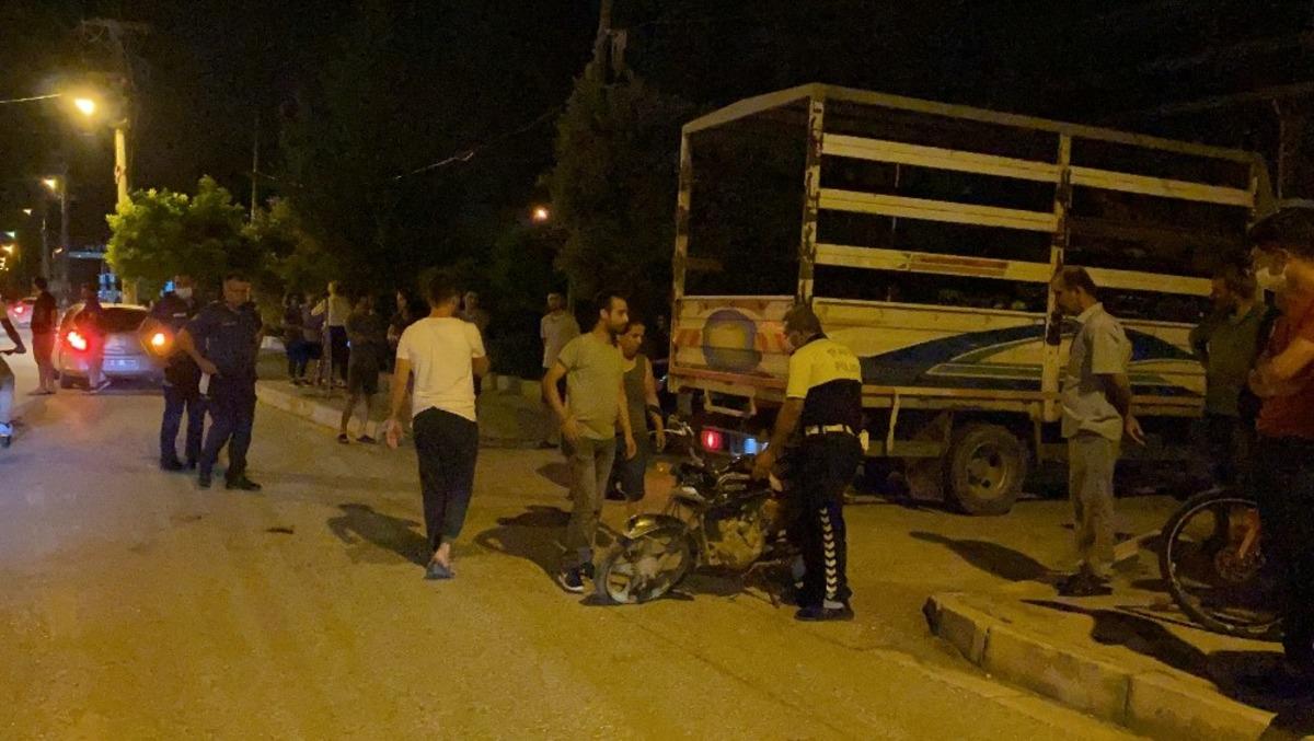 Samandağ&rsquo;da pikap ile motosiklet &ccedil;arpıştı: 1 yaralı