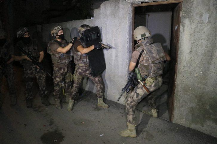 Uyuşturucu satıcılarına şafak vakti helikopter destekli operasyon G2