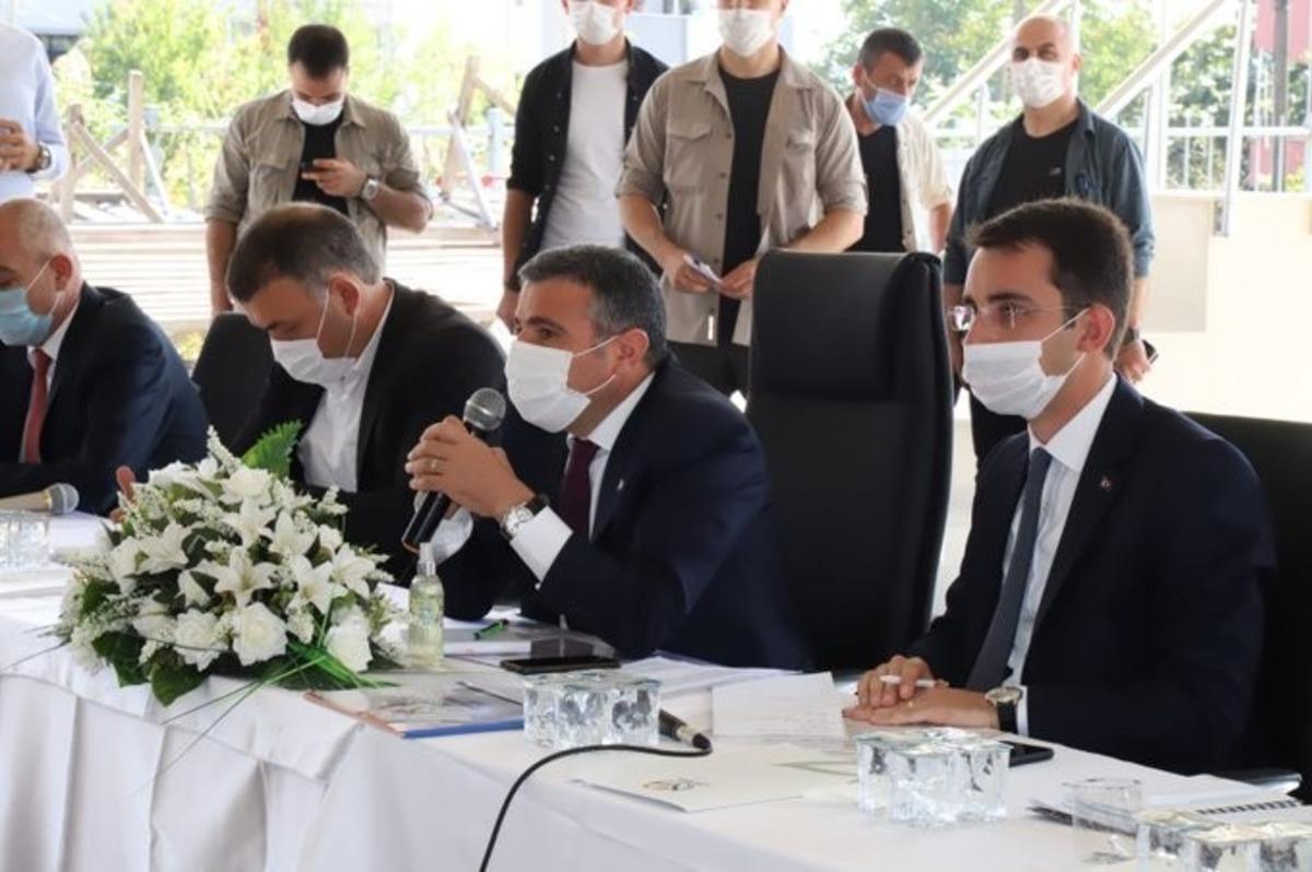 &Ccedil;ilimli&rsquo;de mahalle ve k&ouml;y muhtarları ile toplantı yapıldı