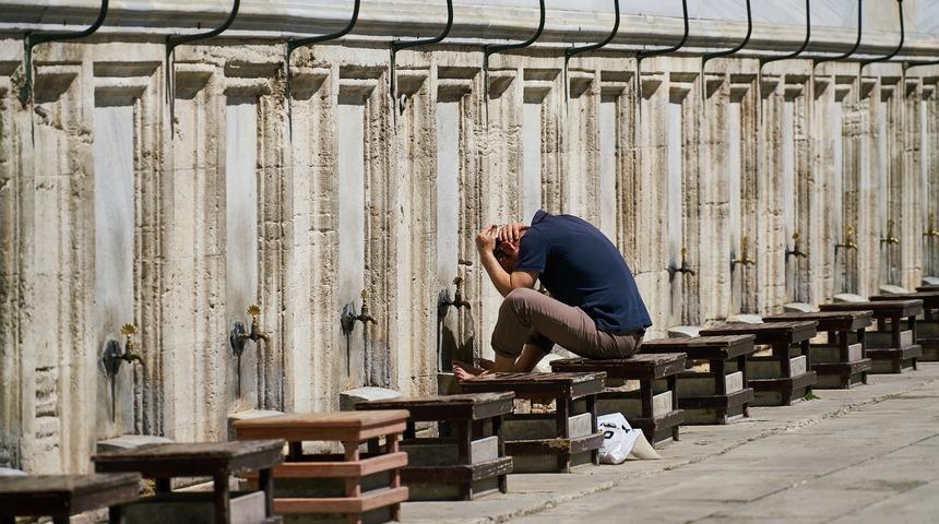 Abdest çeşitleri nelerdir? Abdest nasıl alınır? Abdestin farzları
