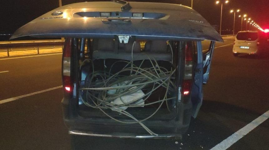 DDY&rsquo;ye ait haberleşme v enerji nakil kablosu &ccedil;alan 2 kişi yakalandı