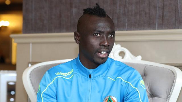 Fenerbahçe, Papiss Cisse'yi İstanbul'a davet etti (Papiss Cisse kimdir?)