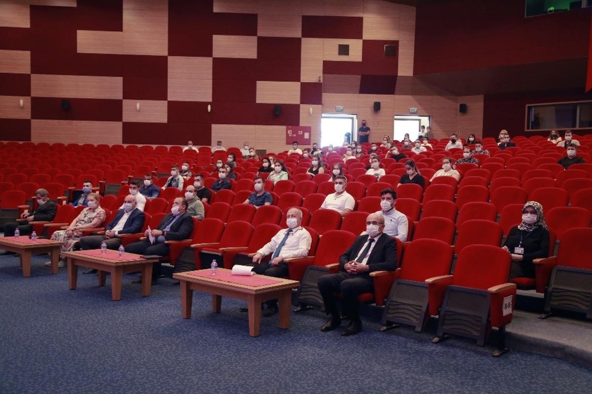 Trakya &Uuml;niversitesinden, g&ouml;reve başlayacak personele oryantasyon eğitimi