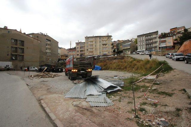 Veli Şaban Mahallesi Otoparkının yapımına başlandı