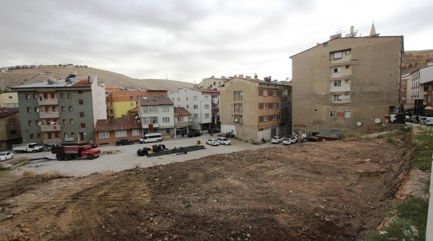 Veli Şaban Mahallesi Otoparkının yapımına başlandı