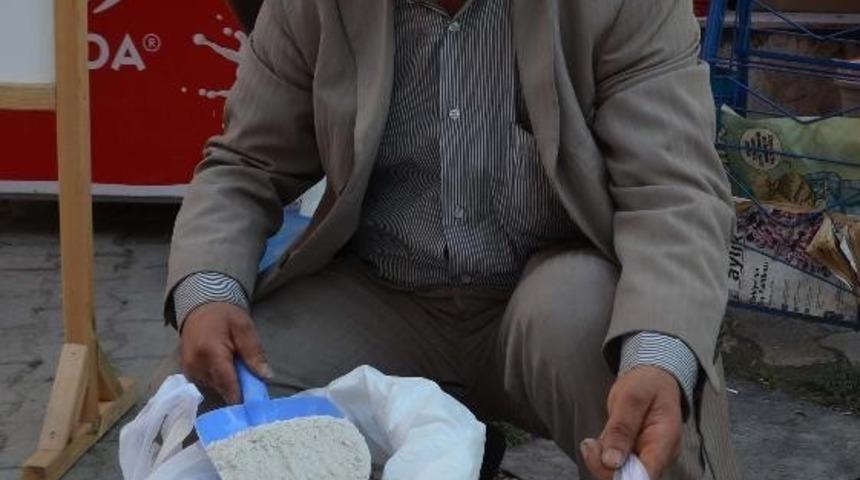 Hanönü’nde pekmez toprağı 10 liradan alıcı buluyor