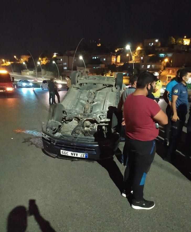 Şanlıurfa’da hızlı giden araç takla attı G3