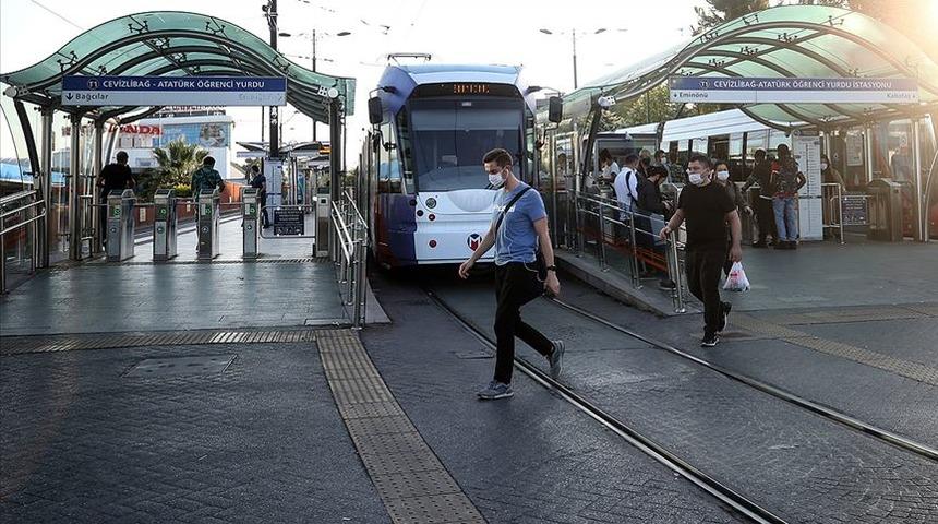 İ&ccedil;işleri'nden yeni koronavir&uuml;s genelgesi! Toplu taşıma ve konaklama tesislerinde HES kodu zorunluluğu getirildi