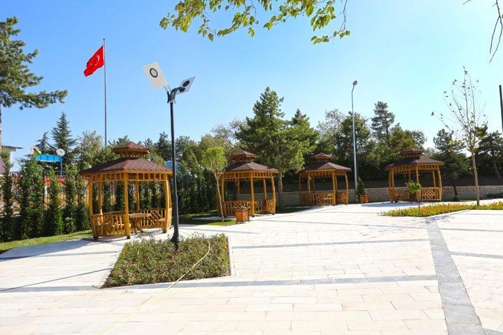 Elazığ Balakgazi Parkı ve Cam Seyir Terası Projesi bitme aşamasına geldi G2