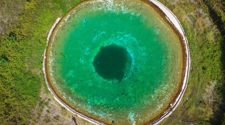 Amanos Dağları'nın 'nazar boncuğu' güzelliğiyle hayran bıraktı