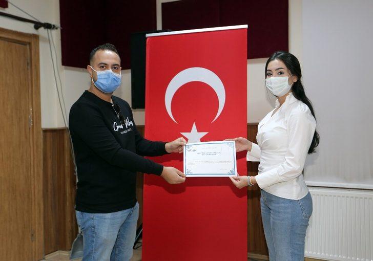 Van Büyükşehir Belediyesinden pet shop işletmecilerine sertifikalı eğitim G2